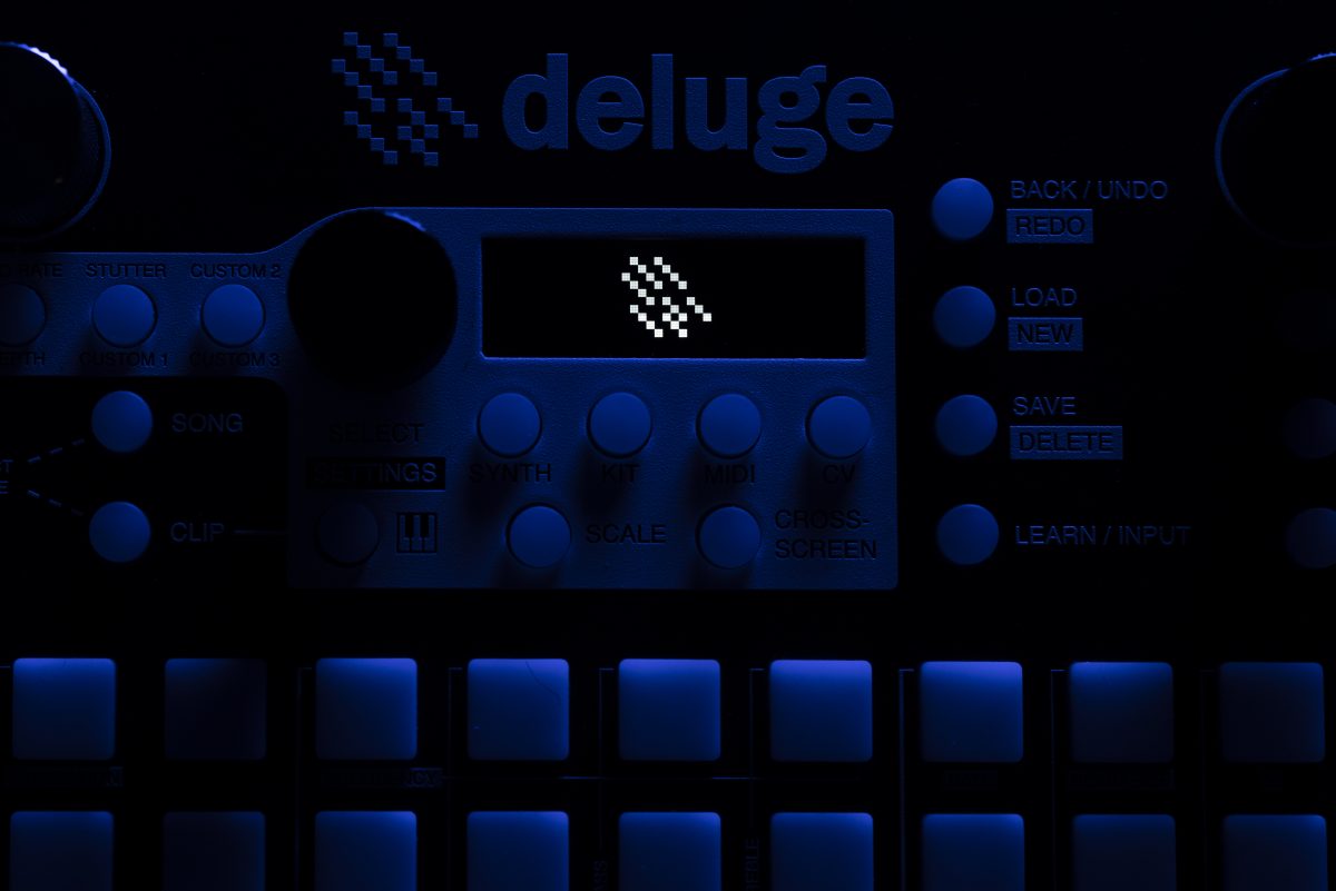 Deluge OLED - Synthstrom Audible